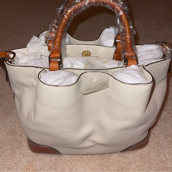 NWT Dooney & Bourke Brenna (Pebble Grain) - Bone - Picture 4 of 7